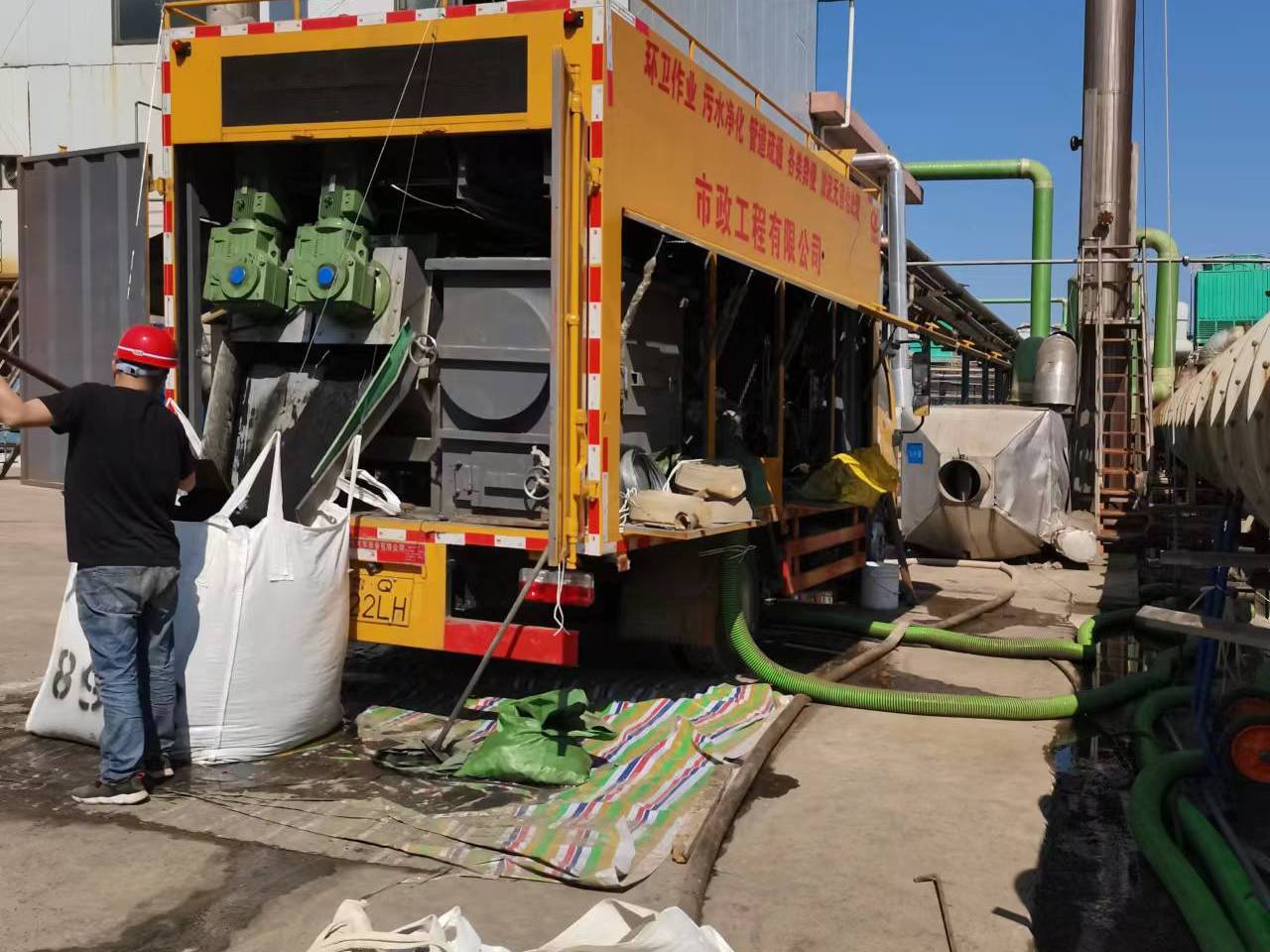 崇礼淤泥压干处理